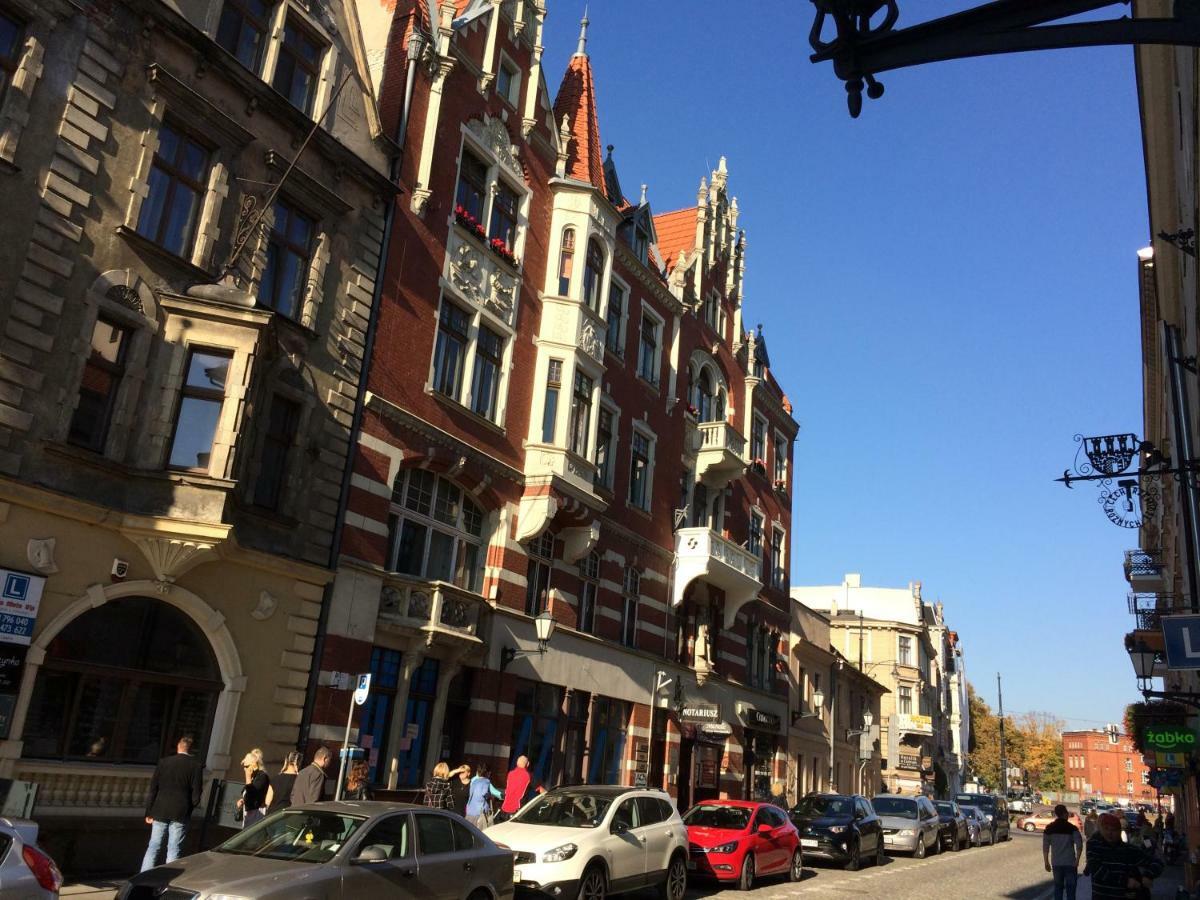 Apartament Antykwa Stary Toruń Exteriör bild